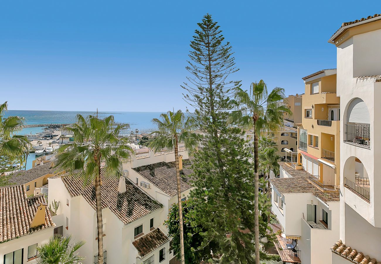 Apartment in Marbella - J95 Cabopino